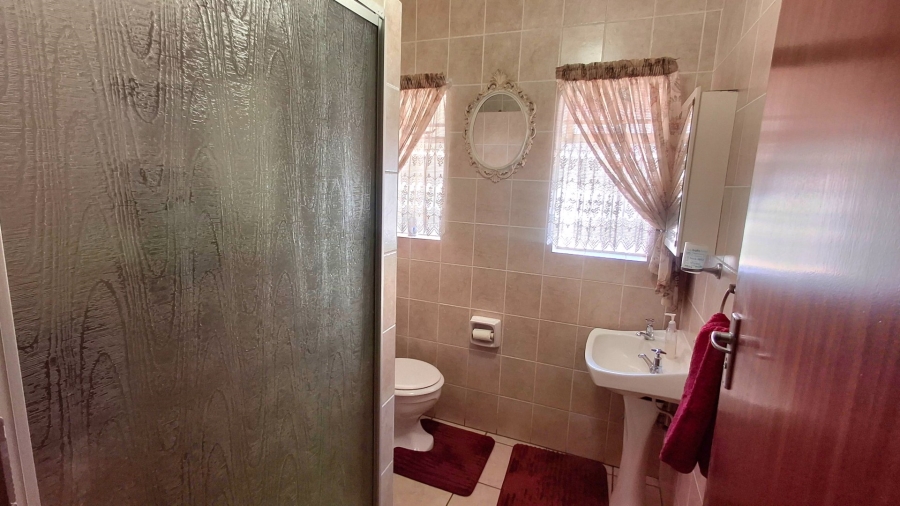3 Bedroom Property for Sale in Vaalpark Free State